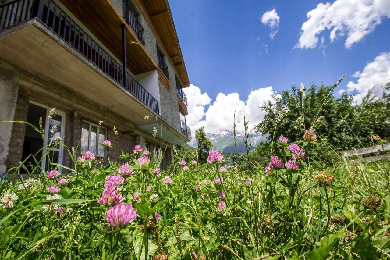Mestia Hotel Amirani 外观 照片